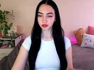 Stripchat Live Sex Cam of WildKittenX_