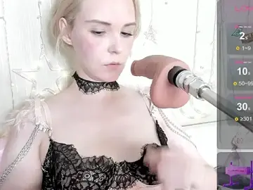 Stripchat Adult Webcam of Kaya_Devis