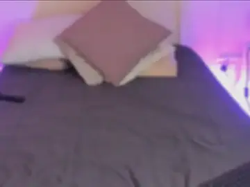 Stripchat Live Sex Cam of emma_soul1