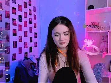 Stripchat Live Sex Cam of liana_kisses
