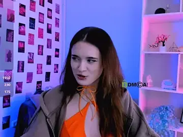 Stripchat Free Live Porn of liana_kisses