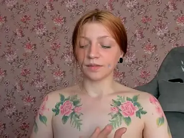 Stripchat Nude Webcam of LolaRozzie
