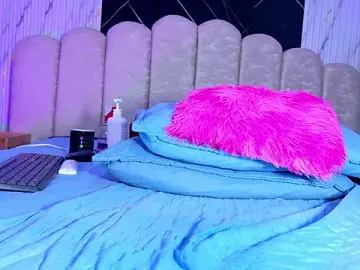 Stripchat Live Porn of violett_lo