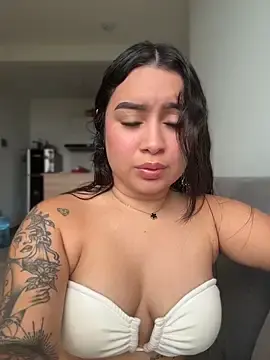 Stripchat Live Sex of Pretty_Isadora