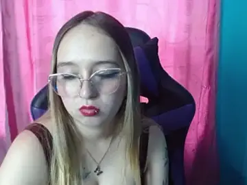 Stripchat Watch Live Sex Cams of Liaroberts1