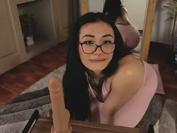 Stripchat Best live sex cam show of aprildreams19