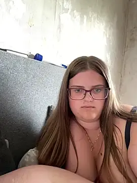 Stripchat Live Sex of CurvyPaar2