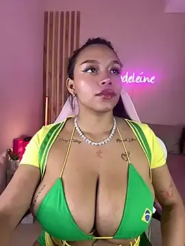 Stripchat Adult Webcams of MadeleineSanez