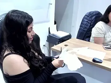 Stripchat Free Live Porn of Kimkalifa_