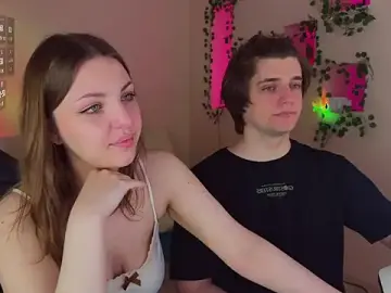 Stripchat Free Live Porn of RobertAndLinela