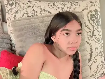 Stripchat Watch Live Sex Cams of pocahontamoon