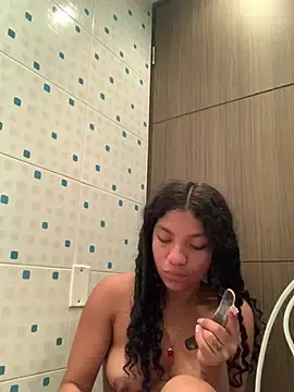 Stripchat Best live sex cam show of LittleeStar