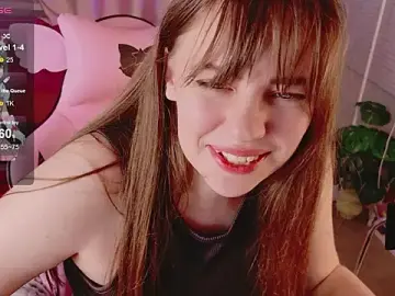 Stripchat Sex Cam of Lunar_Bunny
