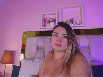 Stripchat Best live sex cam show of emmy_r