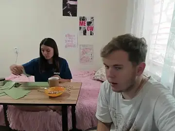 Stripchat Free Live Porn of MashkaRay