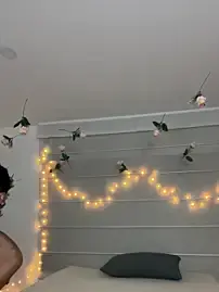 Stripchat Free Porn Cam of Sarabubbie