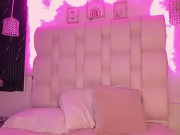 Stripchat Best live sex cam show of MelodiLovee_