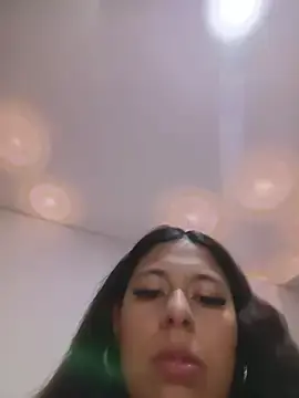 Stripchat Sex Cam of Laila_and_konny