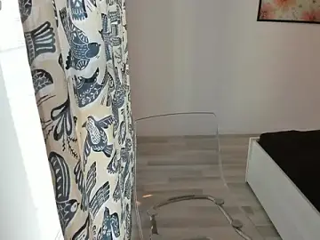Stripchat Live Sex Cam of 18perfecttits
